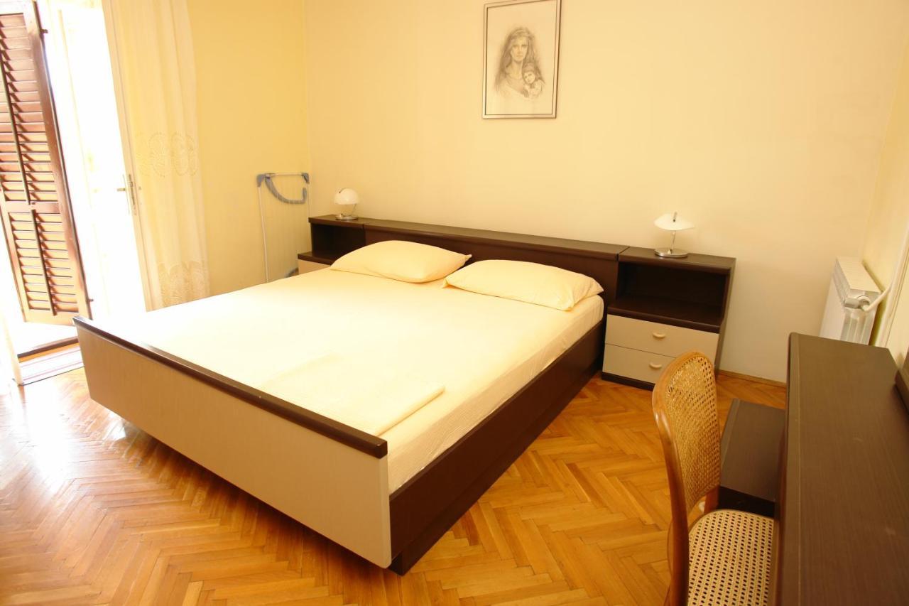 Apartments And Rooms With Parking Space Pag - 13060 พาก ภายนอก รูปภาพ
