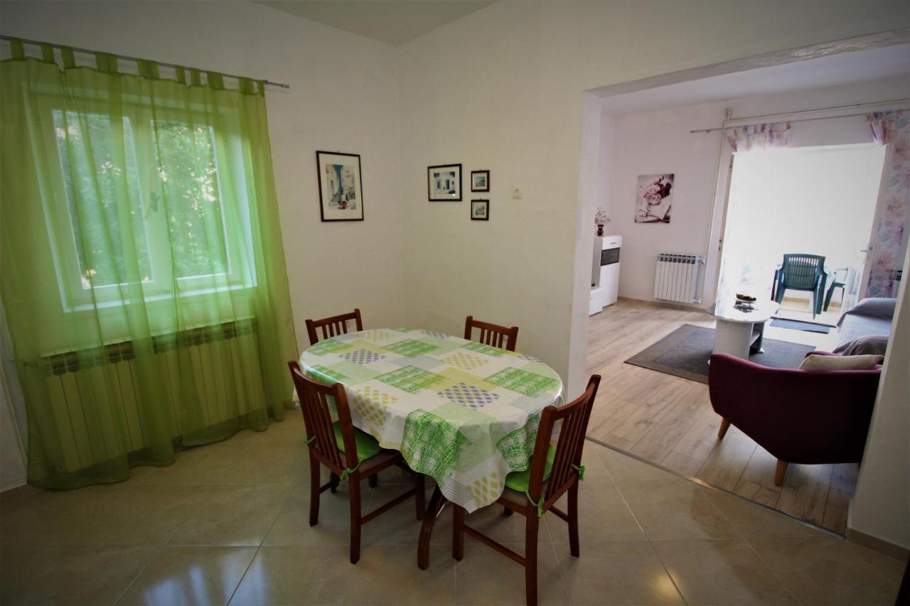 Apartments And Rooms With Parking Space Pag - 13060 พาก ภายนอก รูปภาพ